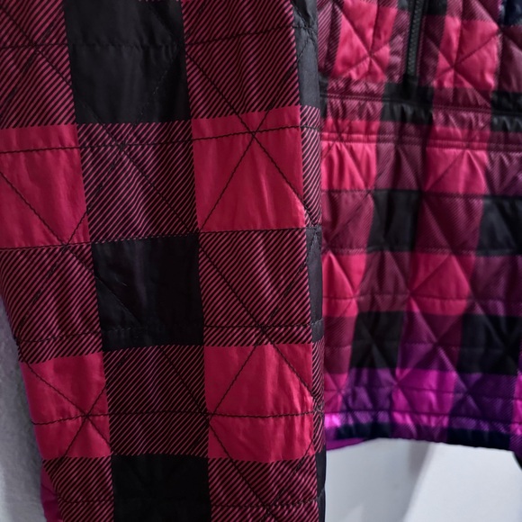 L.L. Bean Red Plaid Quilted Hoodie Pullover‎ Half Zip Men’s Size Small - Picture 10 of 11